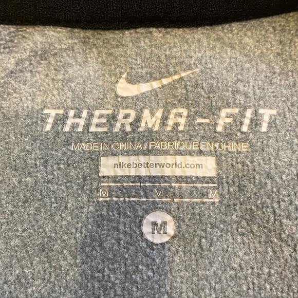 Nike therma-fit hoodie - Picture 3 of 5